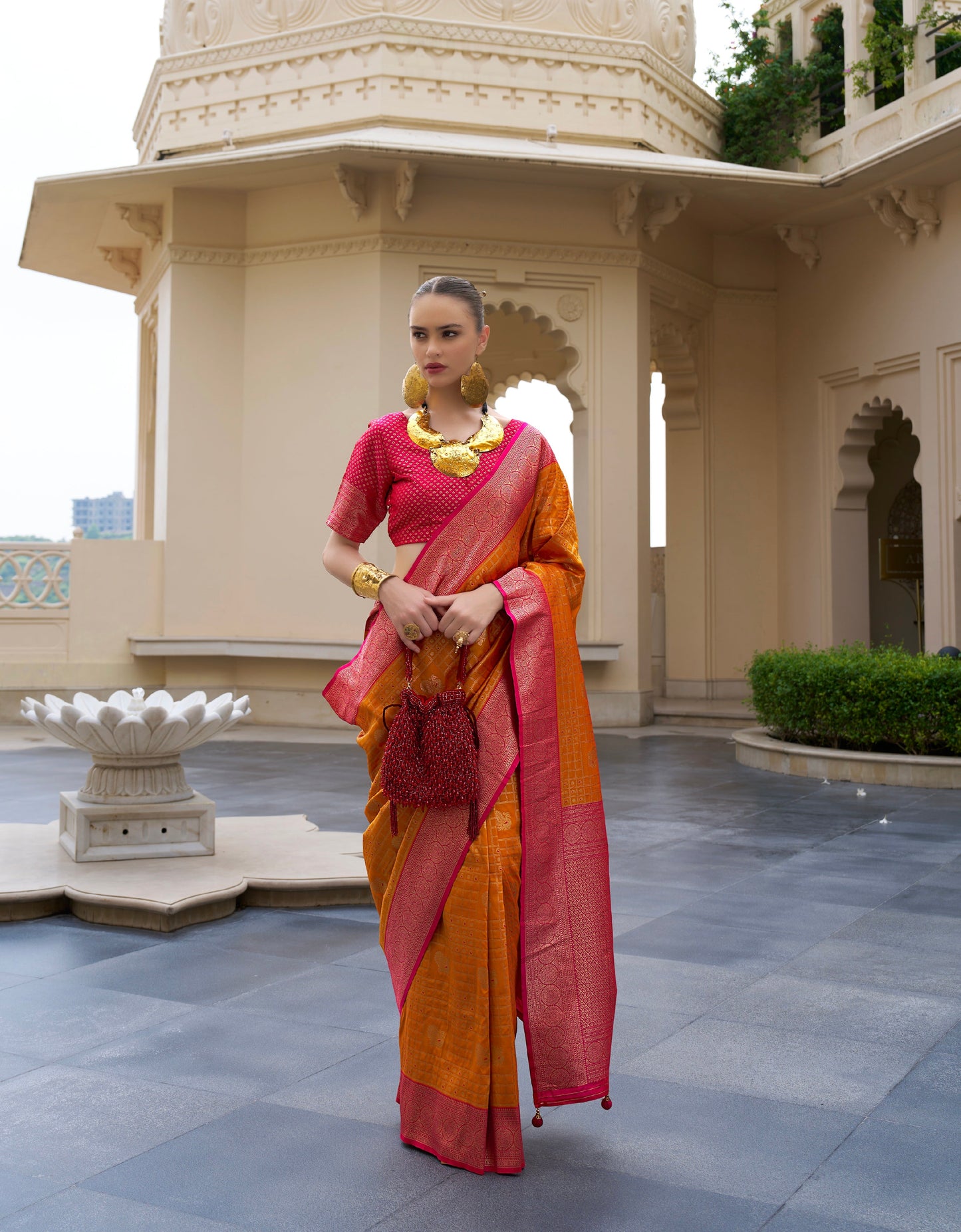 Red and Green Banarasi P.V. Silk Saree with Kanchipuram Weaving - Femenica