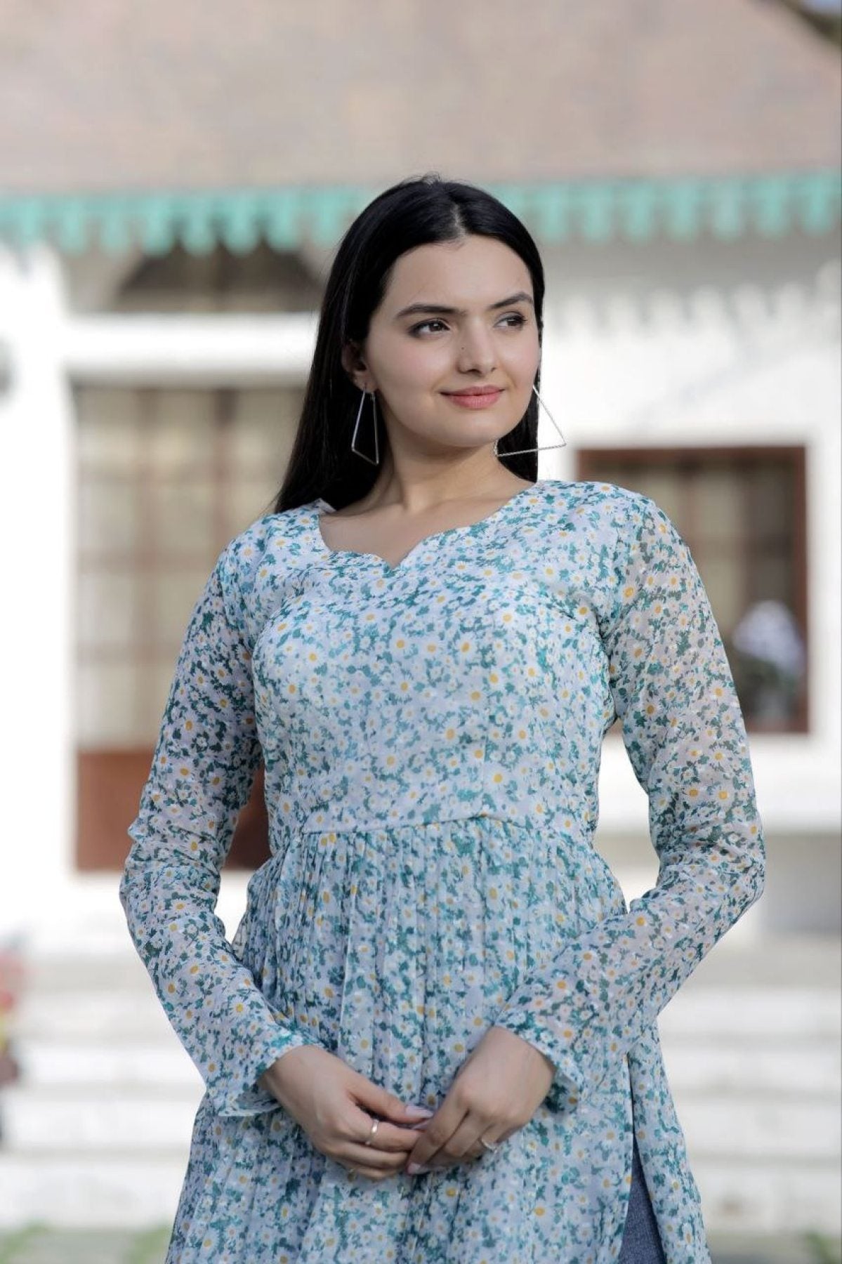 Stylish Butti With Floral Digital Printed Kurti - Femenica