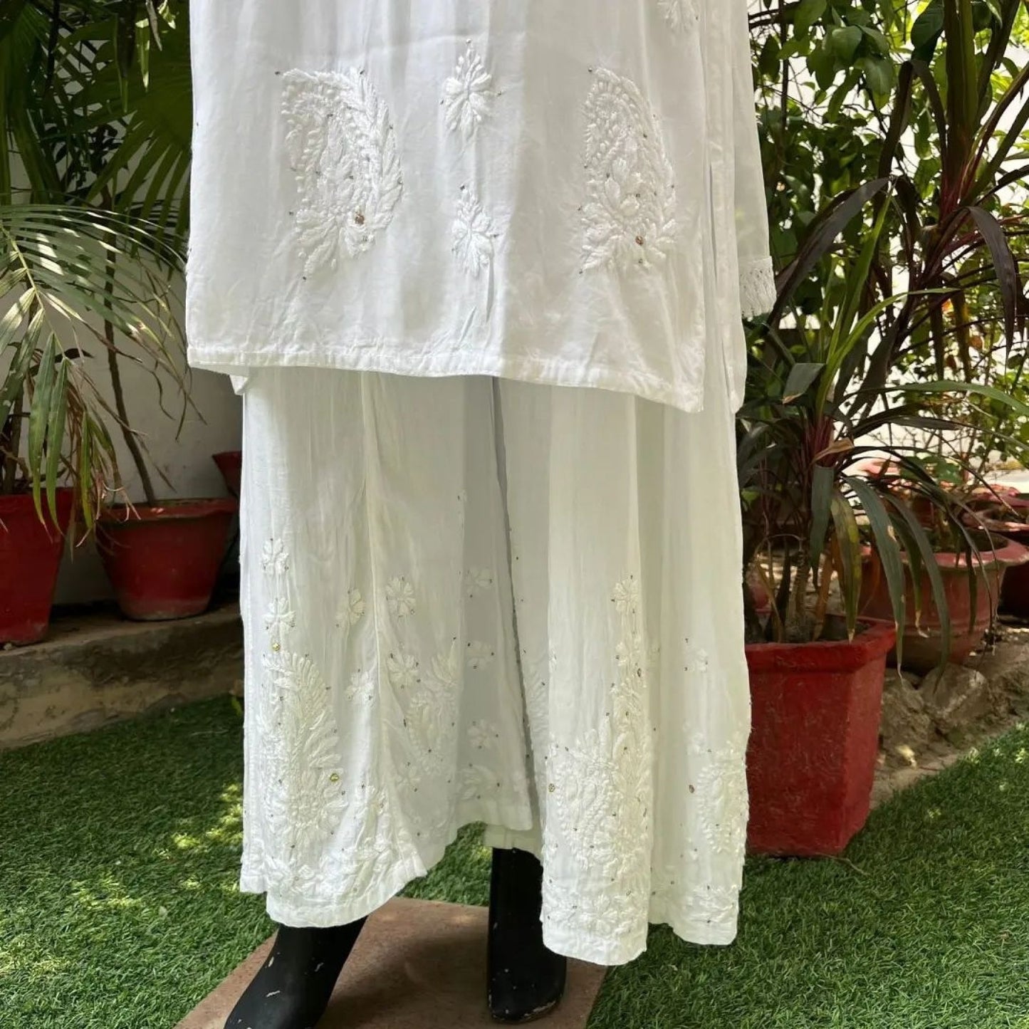 Femenica White Chikankari Embroidery Kurti Set | Timeless Elegance in Ethnic Wear - Femenica