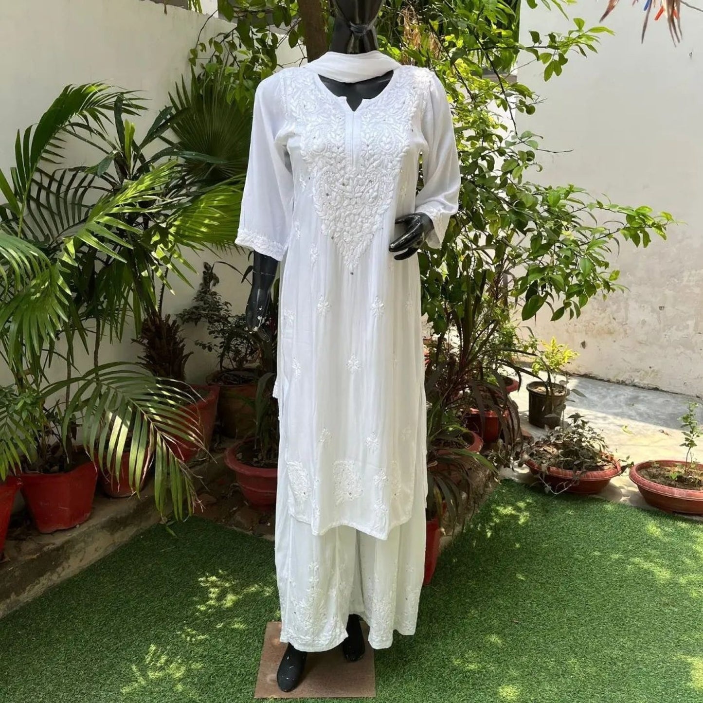 Femenica White Chikankari Embroidery Kurti Set | Timeless Elegance in Ethnic Wear - Femenica